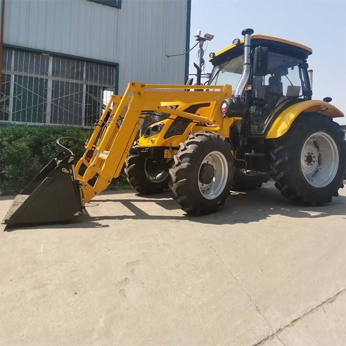 Νέο 2024 Gear Drive Γεωργικό τρακτέρ 110HP 120HP τροχοφόρο τρακτέρ με κιβώτιο ταχυτήτων
